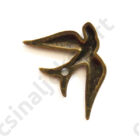 Antikolt bronz színű lefele repülő fecske függő dísz