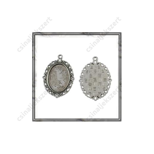 Antikolt ezüst színű, cink ötvözet ovális medál 30x40 mm (belső 18x25mm)